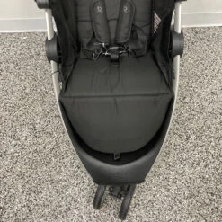 Britax B-Lively Stroller -Children Fashion Clothing IMG 1860 38709.1639599646