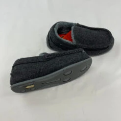 Deer Stags Fuzzy House Shoes Size 2