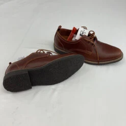 Deer Stags Zander Dress Shoes Size 4