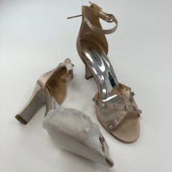 Badgley Mischka Heels Size 4