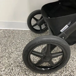 Bugaboo Lynx Complete Stroller -Children Fashion Clothing IMG 4954 66749.1647029023